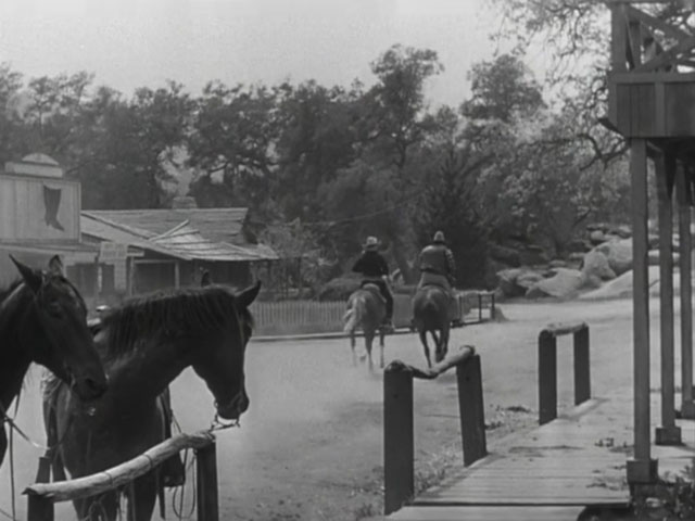 The Gene Autry Show - Silver Dollars